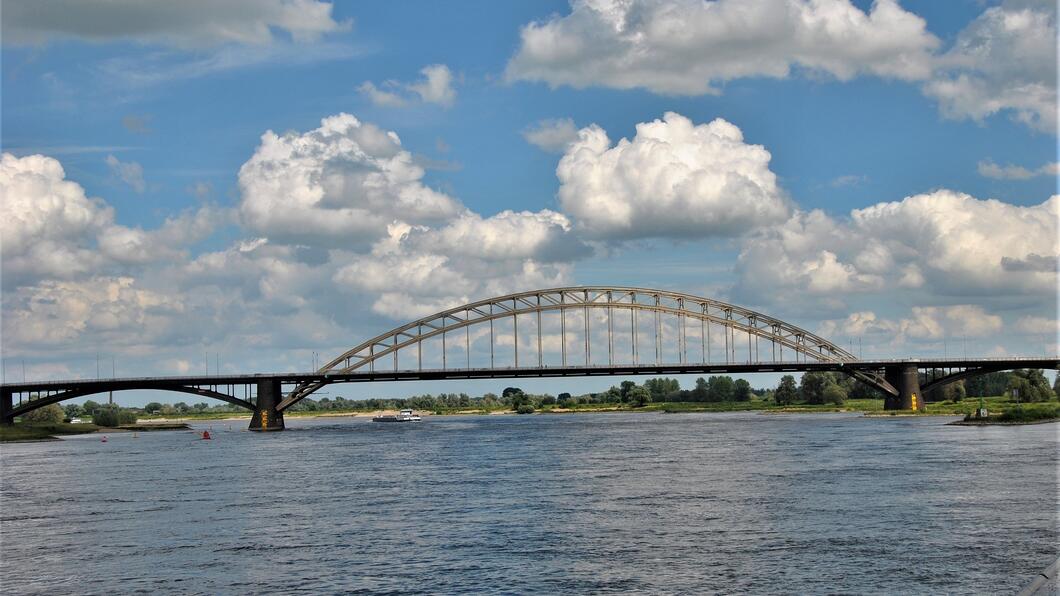 Brug nNjmegen