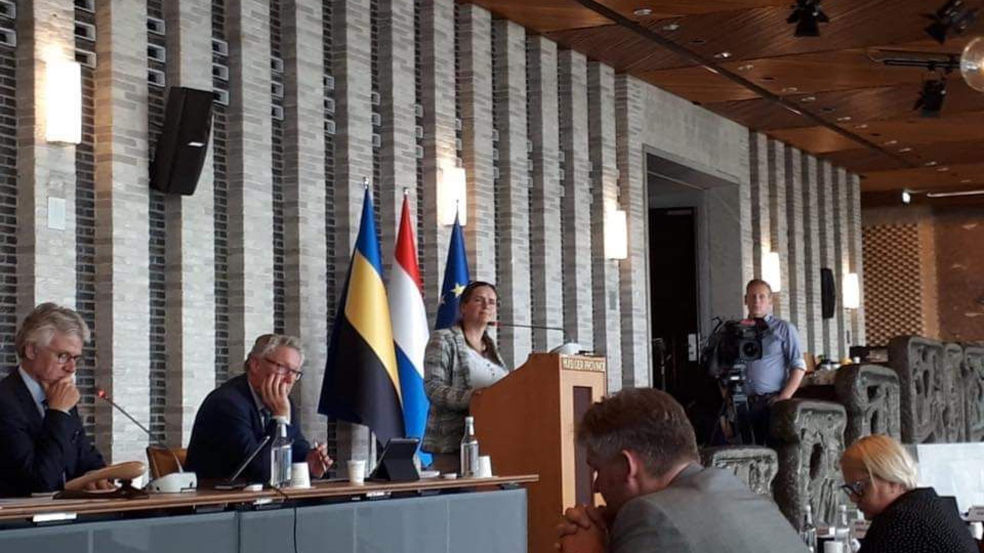 Janet Duursma aan het woord in de Statenvergadering