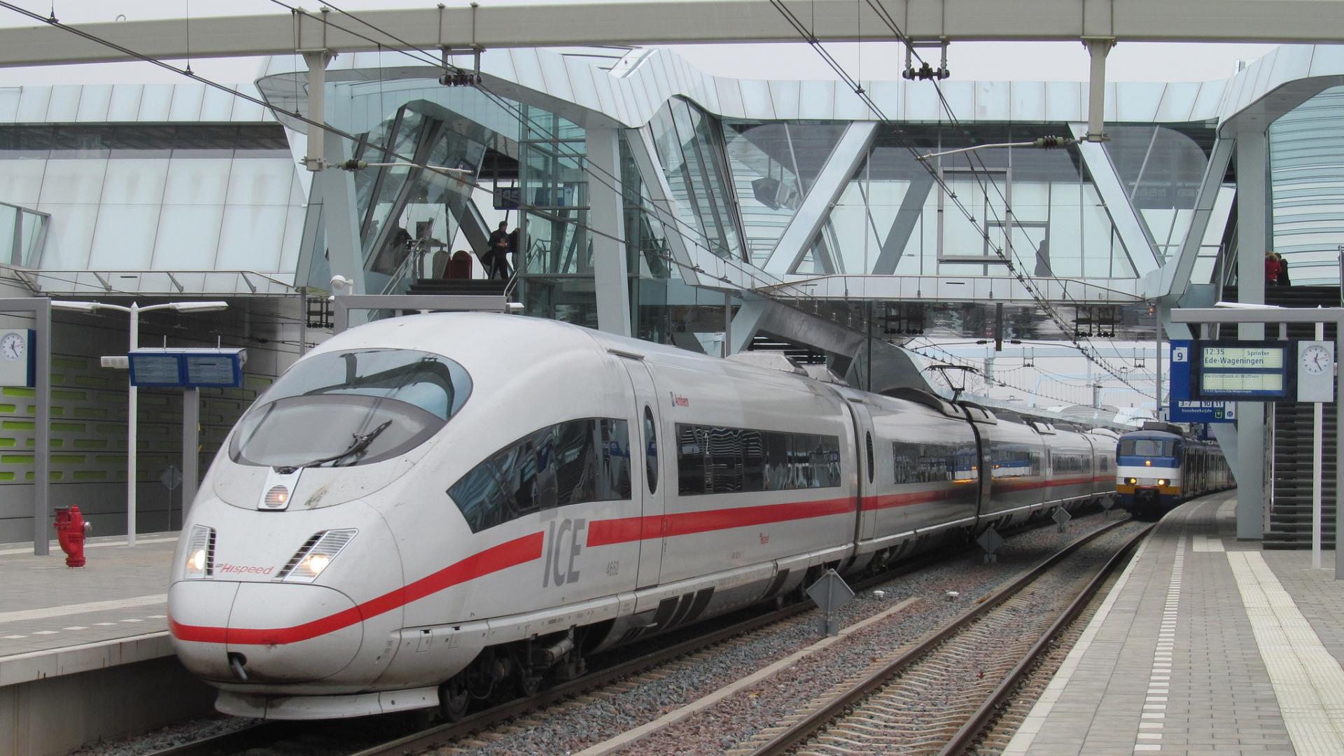 Arnhem_Station_ICE_4652.jpg
